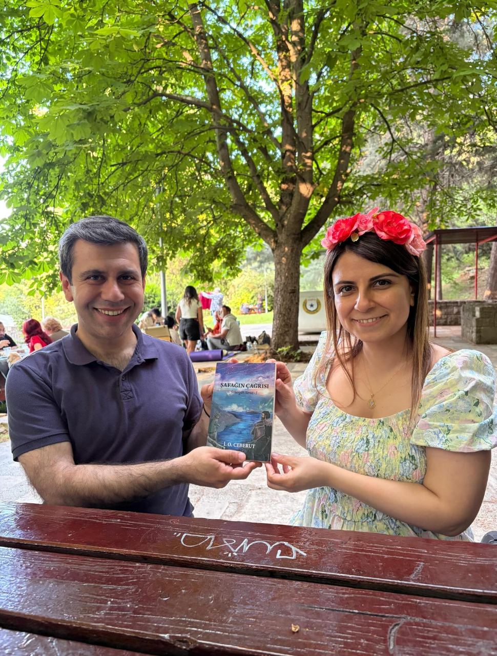 Haziran Kitap Kulübü: Morgoth's Ring: Finwë-Míriel Yasası etkinliğinden fotoğraf (2/18).