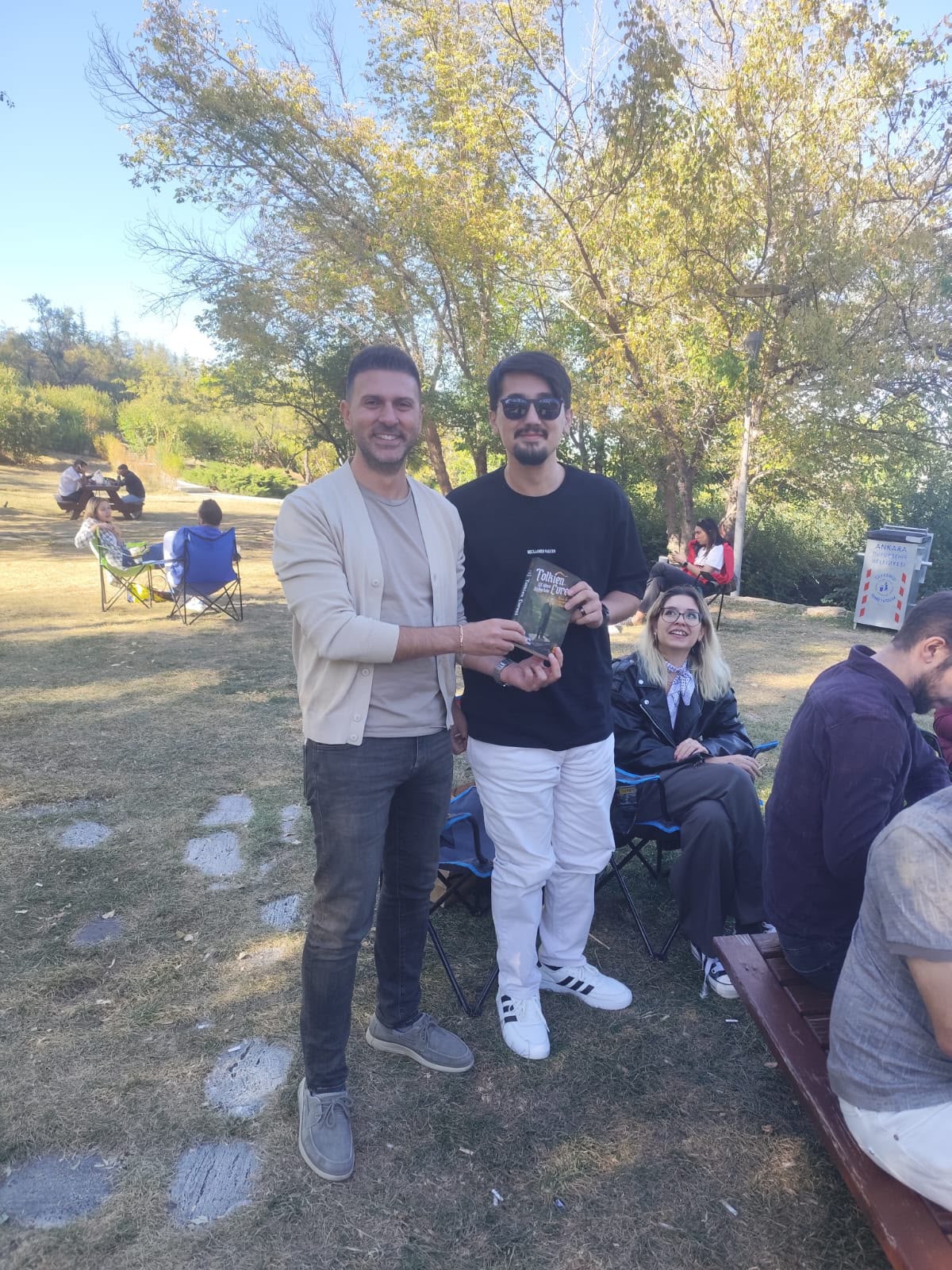 Eylül Smial'i: Hobbit Günü ve Güç Yüzükleri'nde Temsiller etkinliğinden fotoğraf (5/7).